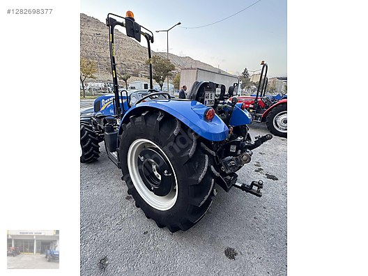 Machinery / Agricultural Machines / Tractors / New Holland / TD4.78B