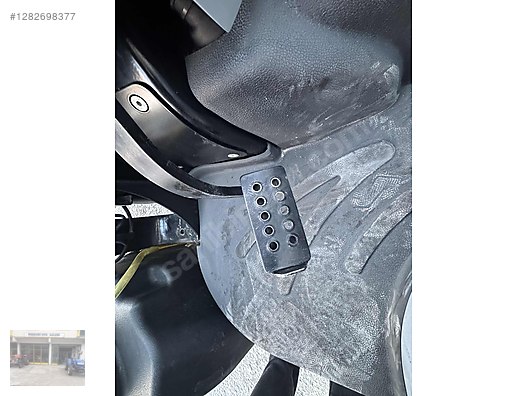 Machinery / Agricultural Machines / Tractors / New Holland / TD4.78B