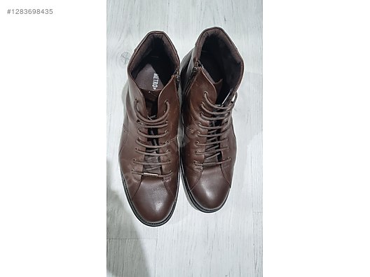 Used & Brand New Items / Clothing & Accessories / Men / Shoes / Boots