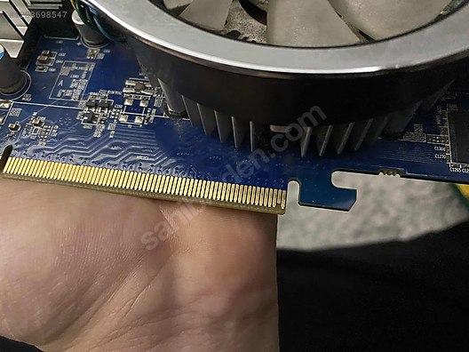 Used & Brand New Items / Computers / Desktops / Desktop Components / Graphics Cards