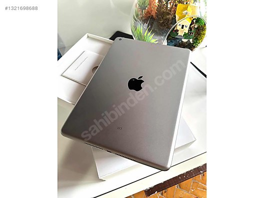 Apple iPad 5 32 GB Tablet - 1321698688