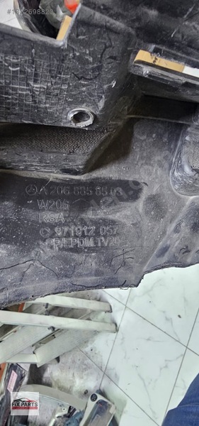 Mercedes C Tampon Tutacağı