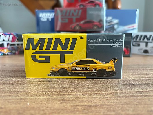 Mini GT Diecast Model 1:64 Nissan Araba - 1335699766
