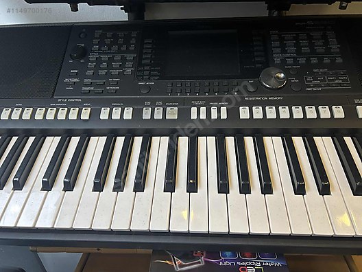 Keyboard yamaha deals psr s950