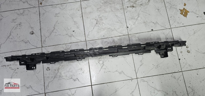 Mercedes C Tampon Braketi (Ön)