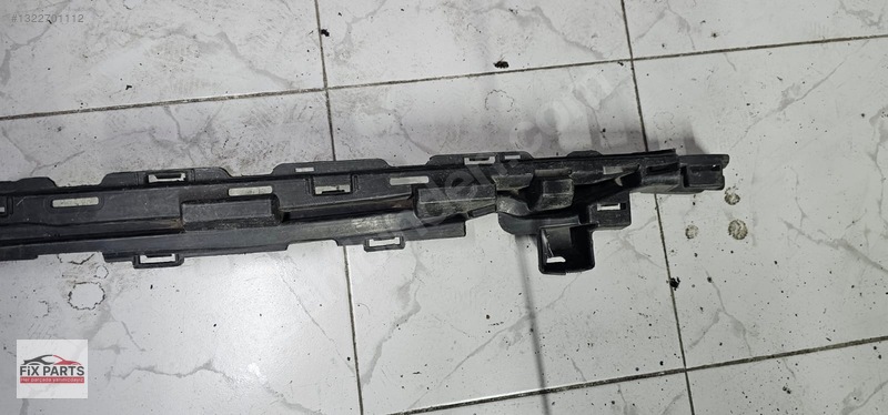 Mercedes C Tampon Braketi (Ön)