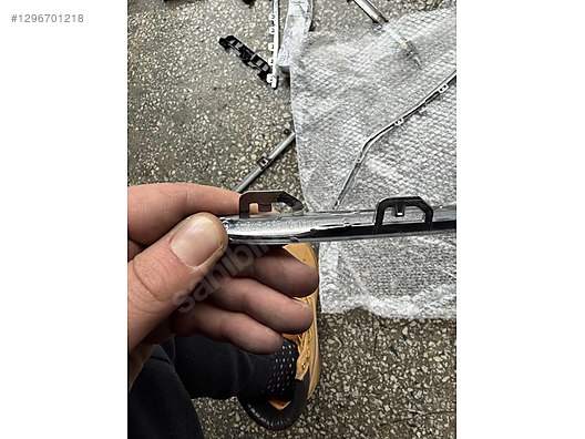 MERCEDES W243 EQB400 ÖN TAMPON NİKELAJI A2438851603 A2438851703