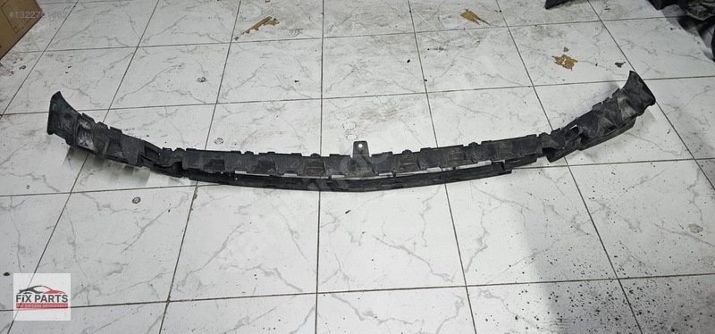 Mercedes E Tampon Braketi (Ön)