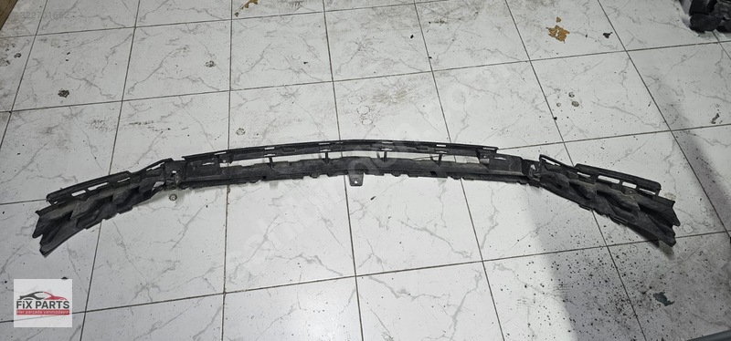 Mercedes E Tampon Braketi (Ön)