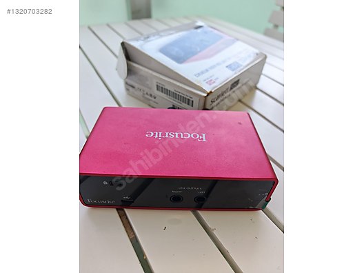 Öğretmenden Focusrite Scarlett Solo 3rd Gen ses kartı sıfır gibi
