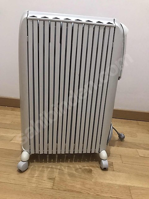 DELONGHİ TERMOSTATLI RADYATÖR