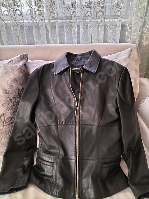 XXL beden deri bayan ceket sağlam yırtık yok