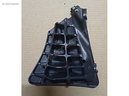 Cars & SUVs / Hatches & Bodywork / A1778811800 Mercedes-Benz Kapı