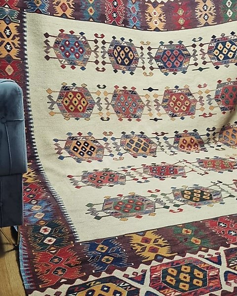 YÜNE YÜN EL DOKUMASI KÖK BOYA KİLİM