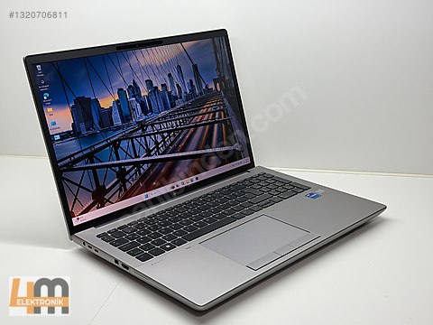 HP / HP ZBOOK FURY 16 G9 i7 12800HX 32GB RAM 512GB SSD RTX A2000
