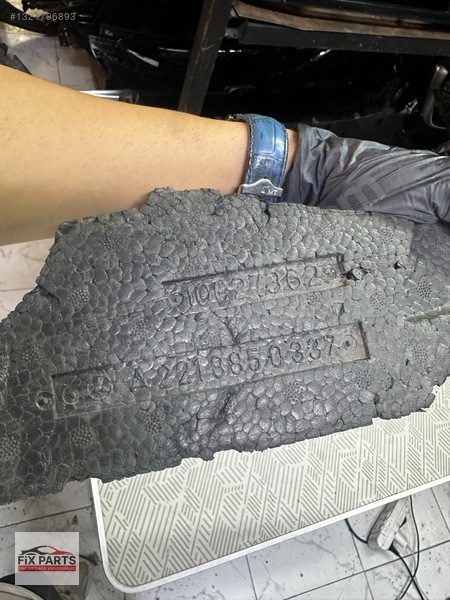 Mercedes S Tampon Braketi (Ön)