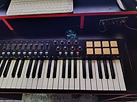 M-AUDİO OXYGEN 49 TUŞ MİDİ KLAVYE