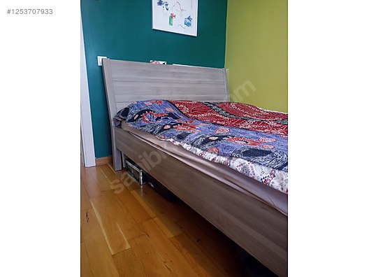 Used & Brand New Items / Home Decor / Furniture / Child & Teen Room / Bed & Mattress