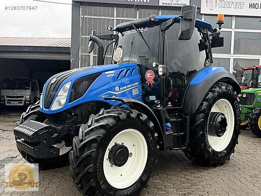 Machinery / Agricultural Machines / Tractors / New Holland / T5.140