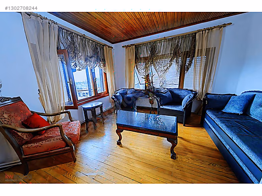 BEYKOZ YALIKÖY MAH.TARİHİ DOKU İÇERİSİNDE 2+1 MÜSTAKİL AHŞAP EV
