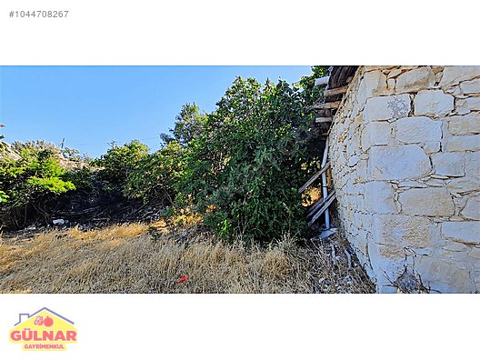 GÜLNARAYDINCIK YOLUNA CEPELİ SATILIK KÖY EVİ VE BAHÇE Satılık