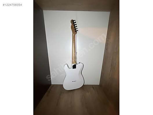 Squier Elektro Gitar