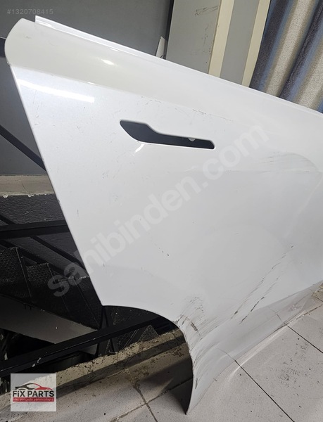 Tesla Model Y Kapı