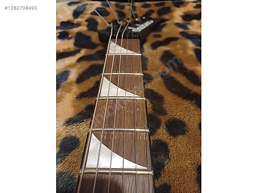 Jackson Elektro Gitar