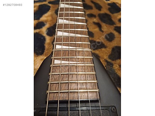 İkinci El ve Sıfır Alışveriş / Müzik / Müzik Aletleri / Telli Çalgılar / Gitar / Elektro