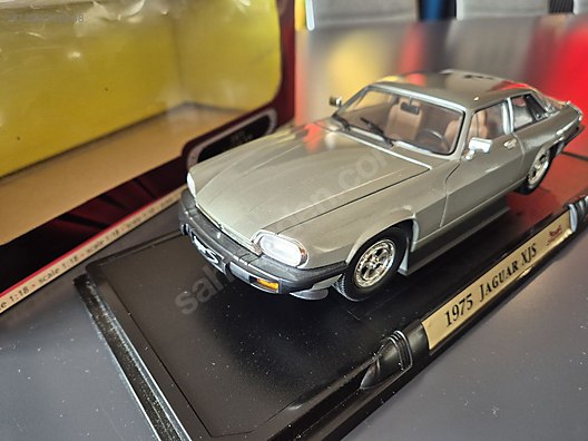 1:18 Jaguar XJS Road Signature Kutulu on sahibinden.com - 1289708638