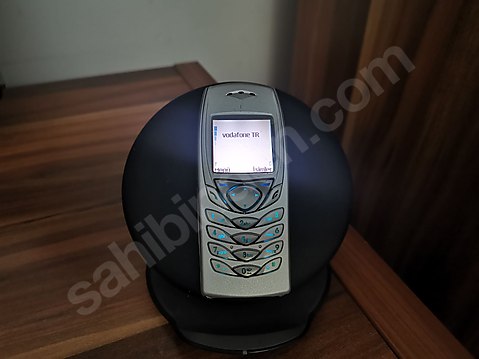 Nokia 6100...