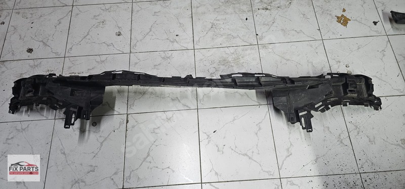 Mercedes C Tampon Tutacağı