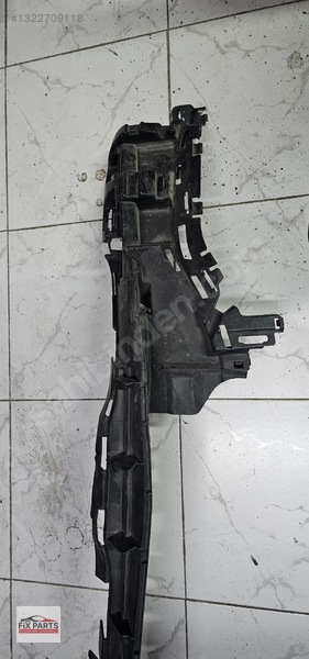 Mercedes C Tampon Tutacağı