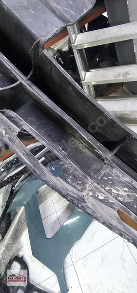 Mercedes C Tampon Tutacağı