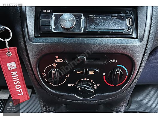 Radio PEUGEOT 206 Hatchback (2A/C) 1.4 HDi eco 70 9250873
