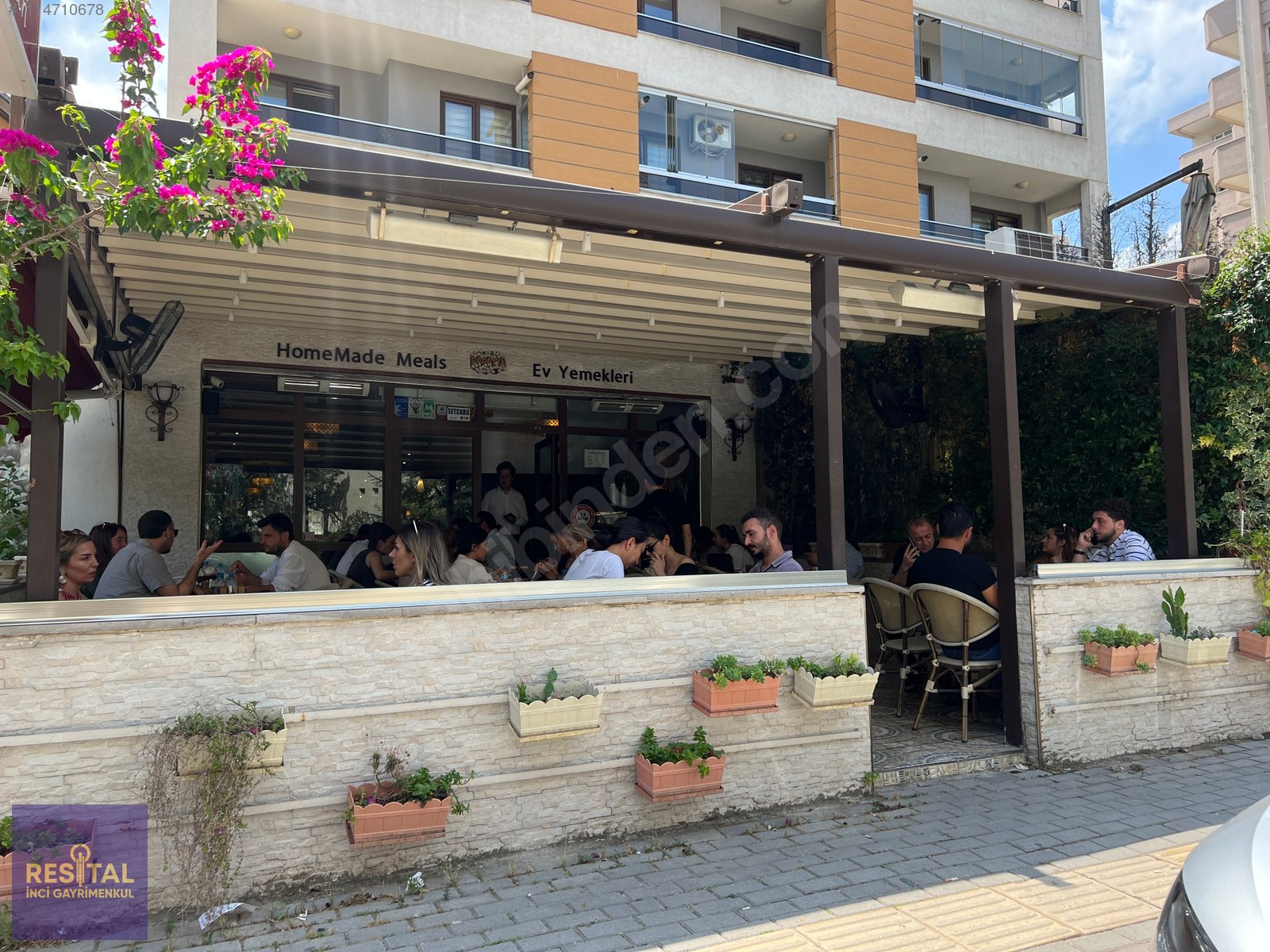 İhsaniye'de Muhteşem Konumda DEVREN KİRALIK Restaurant Cafe sahibinden