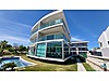 ÇEŞME BOYALIK HAVUZLU SİTEDE KİRALIK BÜYÜK BALKONLU 1+1 DAİRE