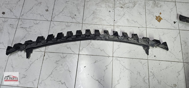 Mercedes E Tampon Braketi (Ön)