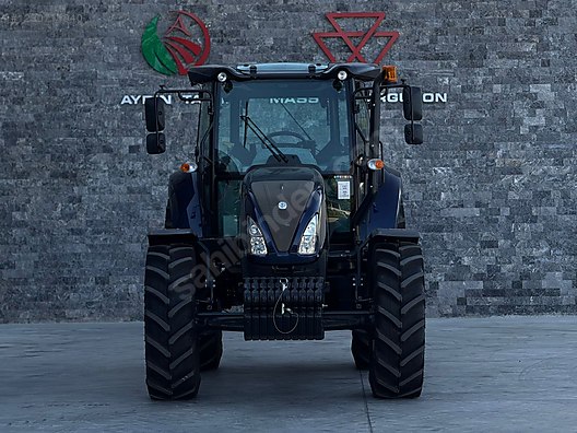 Machinery / Agricultural Machines / Tractors / New Holland / TR5.110