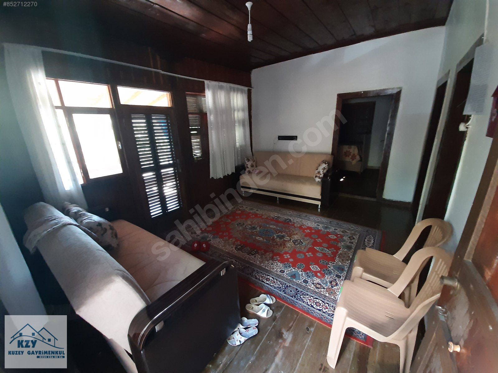 GÖZNE MERKEZ�DE 430M2 ARSA İÇİNDE YAYLA EVİ Satılık Çiftlik Evi