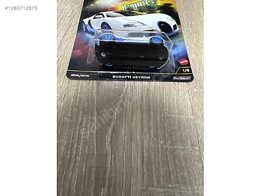 Hot Wheels Diecast Model 1:64 Bugatti Araba