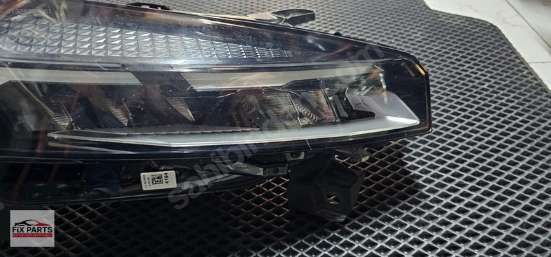 Renault Clio Far