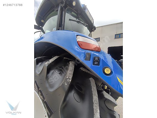 Machinery / Agricultural Machines / Tractors / New Holland / T7.210