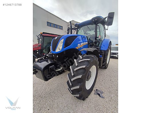 Machinery / Agricultural Machines / Tractors / New Holland / T7.210