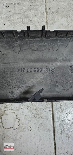 Mercedes E Tampon (Arka)