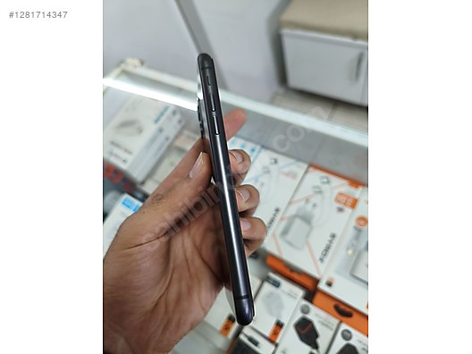 Used & Brand New Items / Cell Phones & Accessories / Cell Phones / Apple / iPhone 11