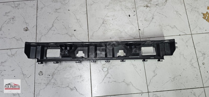 Mercedes CLA Tampon Braketi (Arka)