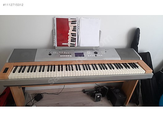 Piano digital yamaha dgx shop 620