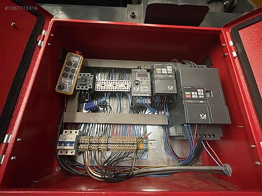 Machinery / Industrial / Carrying & Stacking Equipment / Lifting & Rigging Hardware