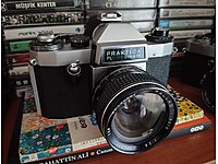 Praktica Nova IB + 28mm 2.8 auto Pallas